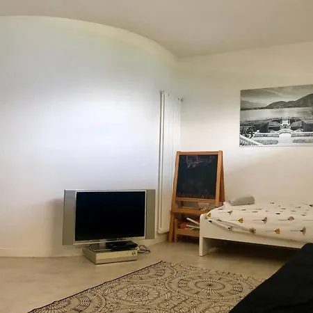 Panoramica Private Sleeps 8-by Italian فيلة لينّو