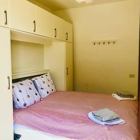 Panoramica Private Sleeps 8-by Italian فيلة